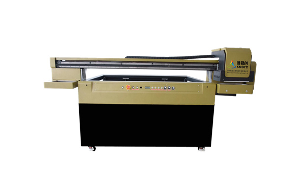 博易創(chuàng)1610小理光工業(yè)uv平板打印機(jī)